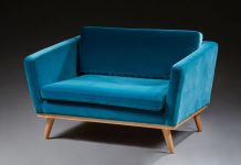Le mobilier de l’Hôtel Bristol en vente à Paris Le mobilier de l’Hôtel Bristol en vente à Paris