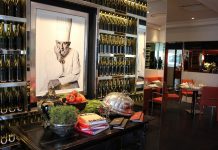 Trackcovid : un cahier de rappel par SMS pour les restaurants lyonnais