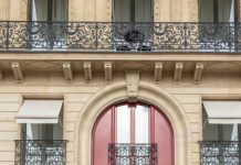 Crise sanitaire : pourquoi le palace La Réserve Paris s’en sort mieux que ses concurrents
