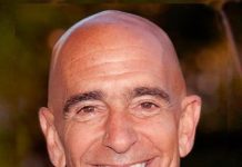 USA | Le fondateur de Colony Capital, Tom Barrack, accusé de lobbying illégal aux Émirats arabes unis