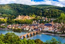 Allemagne | Hilton poursuit son expansion avec l’ouverture de l’hôtel Heidelberg prévue en août 2022 Vue d'Heidelberg @ credit Depositphotos