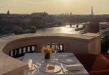 À quoi ressemble le nouvel hôtel de luxe à 1 000 euros la nuit qui ouvre ses portes à Paris ?