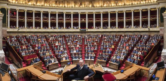 Décryptage | Sous-traitance hôtelière : la proposition de loi qui pourrait rebattre les cartes du nettoyage et de la maintenance