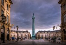 Grand Paris | Hôtels, Grands Magasins, Boutiques de luxe, Musées, La Ville Lumière brille à nouveau de mille feux