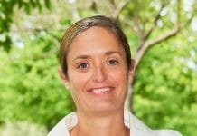 Alexandra Lorin Guinard, Les Jardins de Coppelia, de la politique à l’hôtellerie