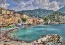 Italie | « Ici, la mafia a infesté les établissements balnéaires », la difficile fin du monopole sur les concessions de plages privées