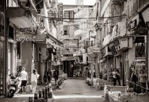 Liban | Beyrouth dévasté, mais les restaurants affichent complet