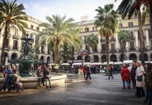 Espagne | À Barcelone, manger seul bientôt impossible ?