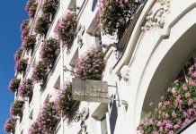 À Paris, Yves Camdeborde cède l’hôtel « Le Relais Saint-Germain » et son restaurant