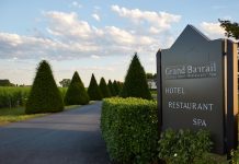 Vente de mobilier | En travaux, le château hôtel Grand Barrail vend ses meubles