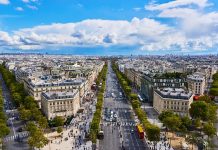 Transactions, Paris | Changement de main d’un portefeuille Hôtelier