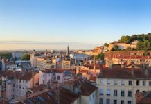 Ouverture printemps 2024, Lyon | Sohoma (Solanet Hospitality Management) au Fort Saint Laurent ! Quartier Croix Rousse et Vieux Lyon @ credit DepositPhotos