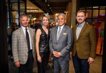 Canada | Le groupe Germain Hôtels inaugure son 19e établissement, un vingtième en préparation L’Hôtel Alt Calgary University District est ouvert. De gauche à droite : Gregg Callander, PDG, University of Calgary Properties Group, Marie Pier Germain, Vice-Présidente, vente et marketing, Germain Hôtels, Terry Wong, Conseiller municipal ville de Calgary, Hugo Germain, Vice-Président aux opérations, Germain Hôtels.