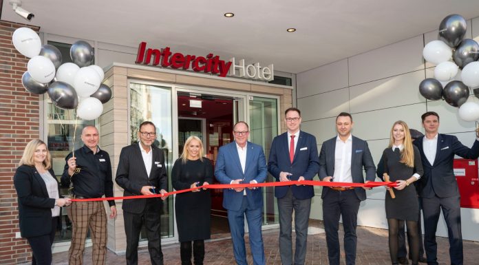 inauguration IntercityHotel Lübeck @ credit Deutsche Hospitality