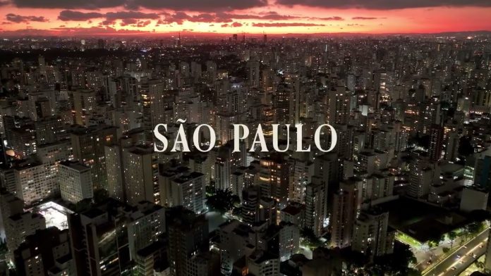 Solidarité, Brésil | Avec l’Armée du Salut, des cintres solidaires au Sheraton São Paulo ! Solidarité, Brésil | Avec l’Armée du Salut, des cintres solidaires au Sheraton São Paulo !