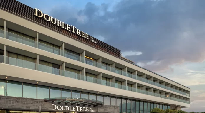 DoubleTree by Hilton Lagoa Açores - Façade