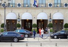 Enchères, Ritz Paris | Les 25, 26 et 27 septembre, Artcurial mettra en vente des pièces symboles des Univers du Ritz Paris Façade Ritz Paris, 7/7/2018 @ credit Depositphotos