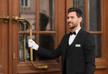 Distribution-Représentation, Monde | 74 hôtels supplémentaires pour HotelREZ