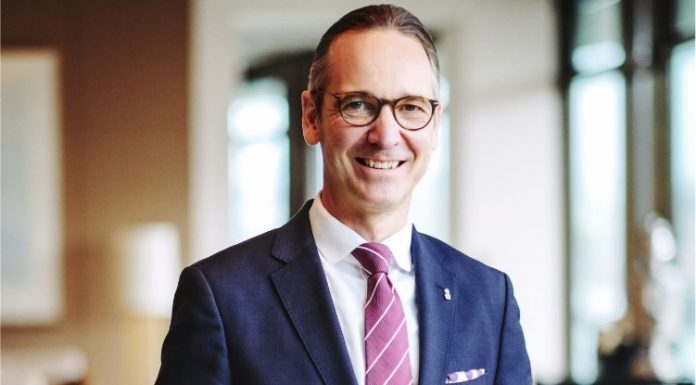 Christian Fomm @ credit linkedin