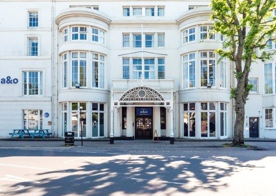 @ credit a&o Brighton