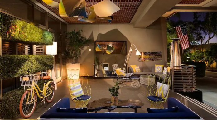 Exterior-Patio-Side-View @ credit Hyatt Centric Delfina Santa Monica