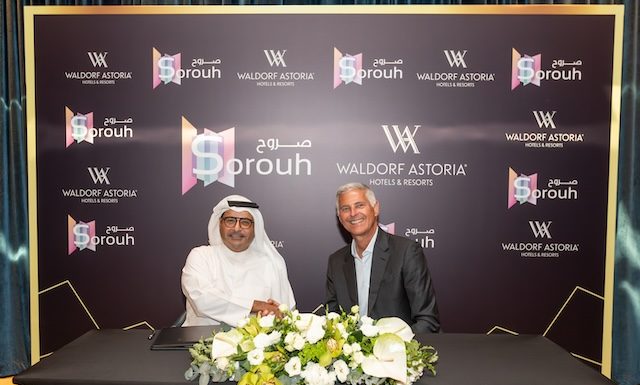 Waldorf-Astoria-Bahrain-Bay-Signing-Ceremony