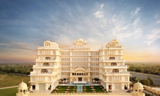 Anantara_Jewel_Bagh_Jaipur_Hotel_Exterior_Facade