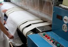 Nouvelle-Calédonie, Coup de projecteur | Quand la formation en blanchisserie devient un enjeu pour l’emploi et l’économie Drying and ironing rolling press/calandre