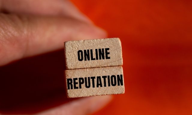 Online reputation, Avis en ligne @ credit Depositphotos