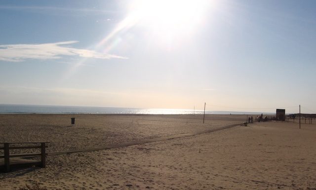 Plage >Manta Rota @ credit Par Manuel Correia — Travail personnel, Domaine public, https://commons.wikimedia.org/w/index.php?curid=5576893