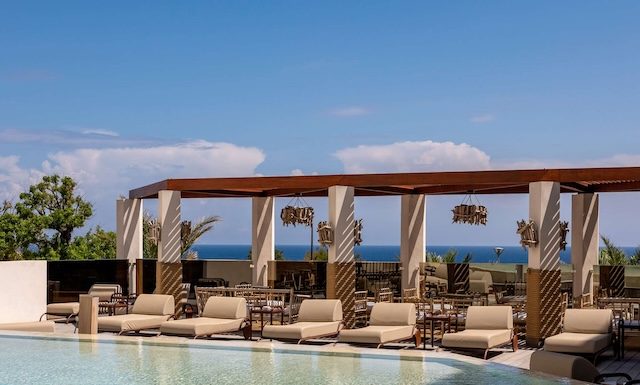 @ credit Hotel et Spa Kasano Calvi - Handwritten Collection