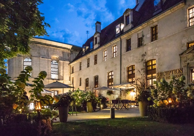 Bourbon Mercure, Jardin