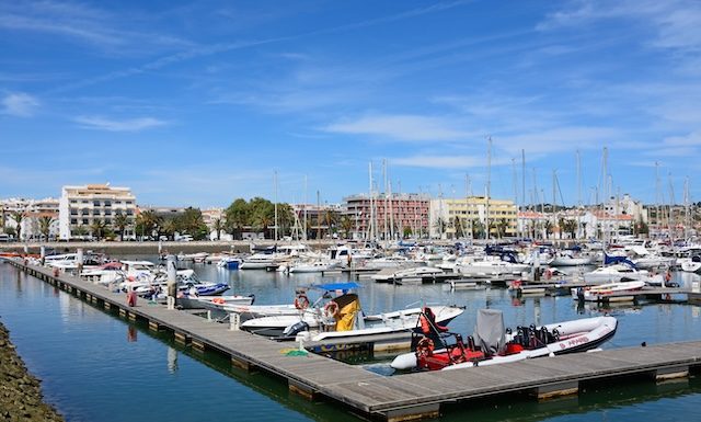 View of boats and yachts moored in the marina de Lagos, Lagos, Algarve, Portugal, Europe.