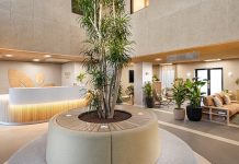 Green, innovation | voco Zeal Exeter Science Park, premier hôtel IHG « zéro carbone » Hall d'entrée du voco Zeal Exeter Science Park