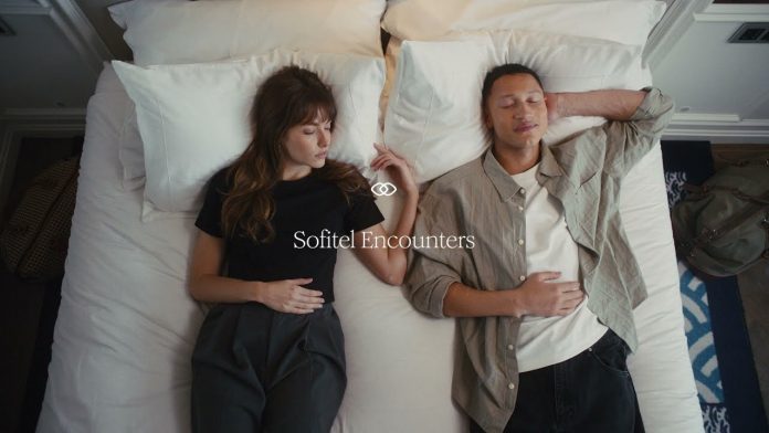 Médias | Sofitel fait ses débuts sur TikTok avec « Sofitel Encounters », une série ludique qui redéfinit le storytelling du luxe Médias | Sofitel fait ses débuts sur TikTok avec « Sofitel Encounters », une série ludique qui redéfinit le storytelling du luxe