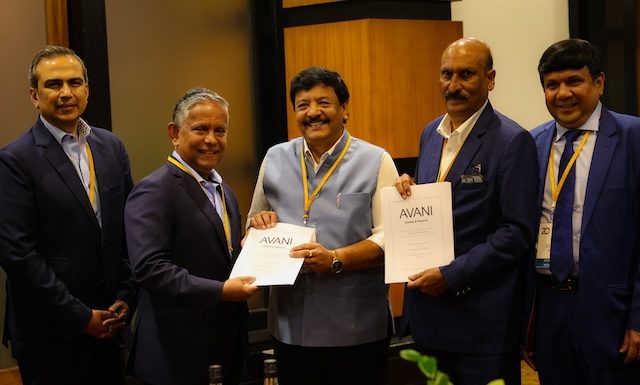 From left to right: Puneet Dhawan, Head of Asia, Minor Hotels; Dillip Rajakarier, Group CEO of Minor International and CEO of Minor Hotels; Sh. Kandula Durgesh, Honorable Minister of Tourism of Andhra Pradesh; Ajay Jain, Principal Secretary of Andhra Pradesh Tourism; I. A. Raja Varma, Managing Director of Sunray Green Space Pvt Ltd.
