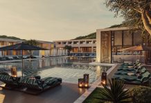 Ouverture, 07 2025 Grèce | Wavemaker Hospitality dévoile Amoh Rhodes : une nouvelle ère pour l’hôtellerie de luxe Pool @ credit Amoh Pharos