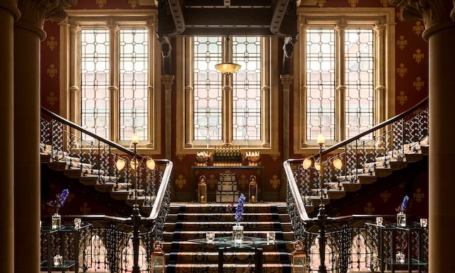 Le Grand Escalier, St Pancras London @ credit Marriott Bonvoy