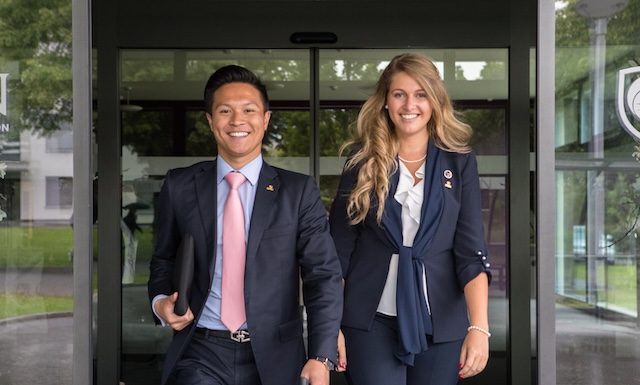 Socialising in dress code @ credit Glion