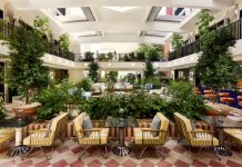 Ouverture, Italie | W Florence, l’audace hôtelière de W Hotels au cœur de la capitale toscane @ credit W Florence, W Lounge Courtyard