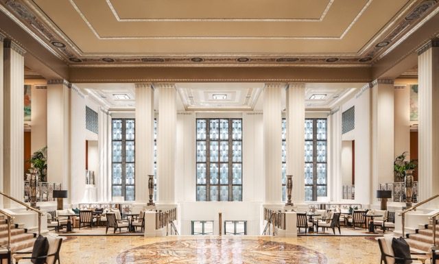 Waldorf-Astoria-New-York-Park-Avenue-Lobby-Credit-Waldorf-Astoria-New-York - Moyenne