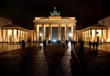 Novembre 2025, Allemagne | Après deux décennies de gestion, fin de partie pour Rocco Forte à l’Hotel de Rome, Berlin ! BRANDENBURG GATE, Berlin, Germany.