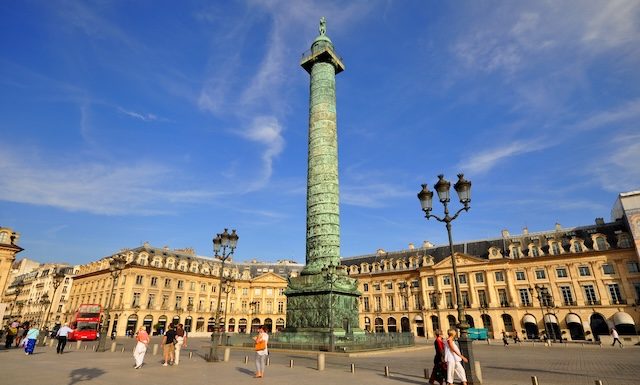 Paris, Place Vendôme @ credit depositphotos