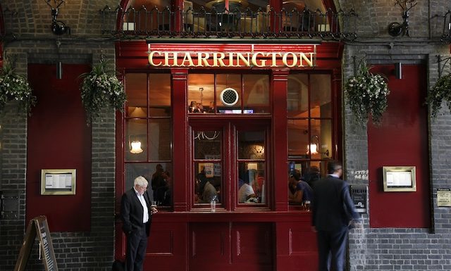 English pubs @ Depositphotos