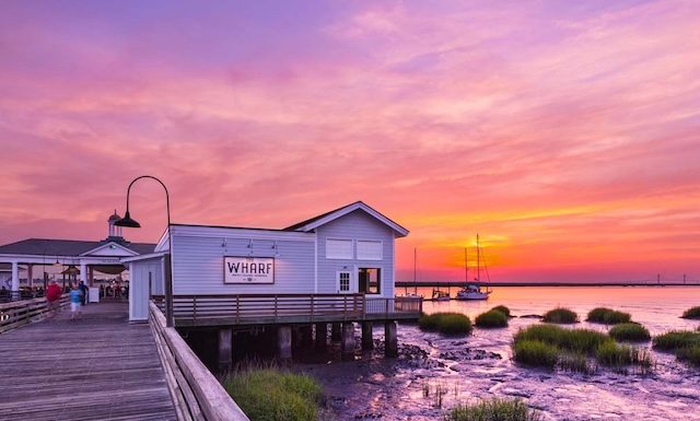 Wharf Restaurant @ Jekyll island club resort@ credit jekyll island club resort, propriété Pebblebrook Hotel Trust