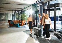 Voyages d’affaires | Les dernières tendances et initiatives selon la GBTA* Voyage d'affaires @ credit Depositphotos.com