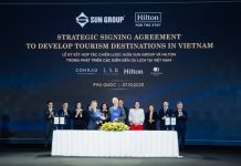 Vietnam | Hilton et Sun Group renforcent leur alliance stratégique pour transformer l’hôtellerie vietnamienne Hilton-Sun-Group-signing