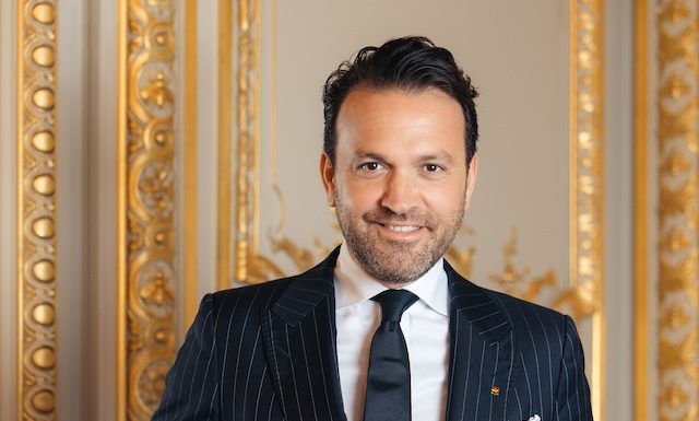 Shangri-La Paris - Nicolas De Gols - @EliseQuiniou