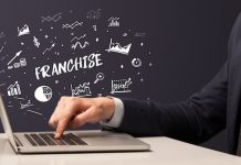 De la gestion à la franchise | La nouvelle stratégie des investisseurs hôteliers illustrée par la cession des 31 hôtels SVC à Noble La franchise @ credit Depositphotos.com
