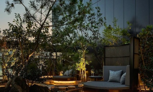Rooftop Lounge “Yusora”